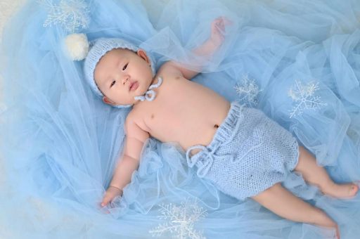 象山满月宝宝放屁臭 象山满月宝宝放屁臭